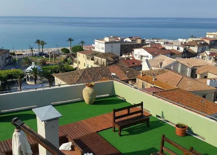 Mediterraneo Hotel 4*