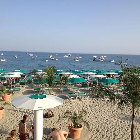 Hotell Mediterraneo