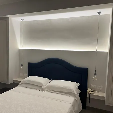 Hotel Mediterraneo Roccella Ionica